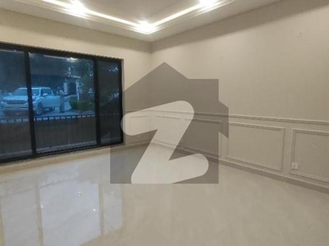 E11 Such A Amazing What A Outstanding Brand New Triple Storey House 8 beds For Sale E 11