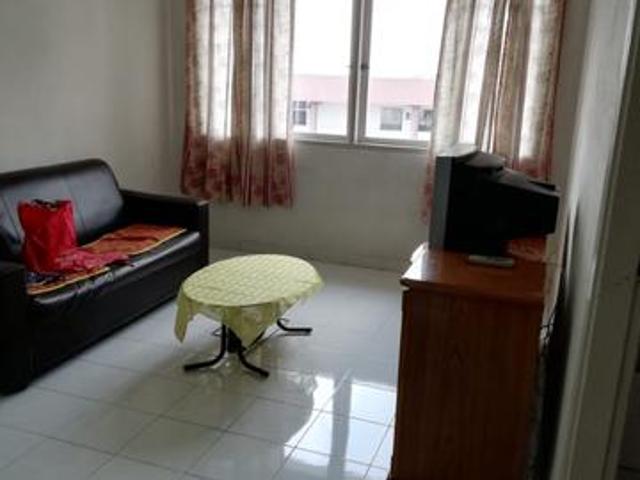 E1 APARTMENT Greenlane Heights Fully Renovated Furnished 1Carpark