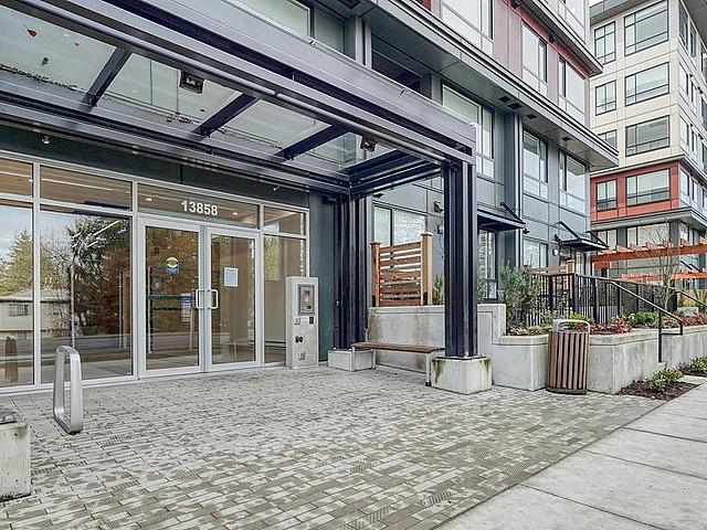 E318 13858 108 Avenue Surrey, British Columbia