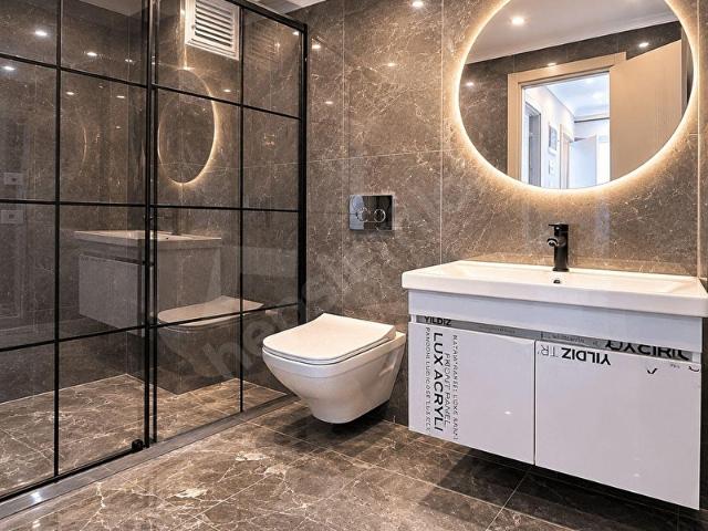 E5 E YÜRÜYÜŞ MESAFESİNDE 2+1 SIFIR DAİRE NUEV