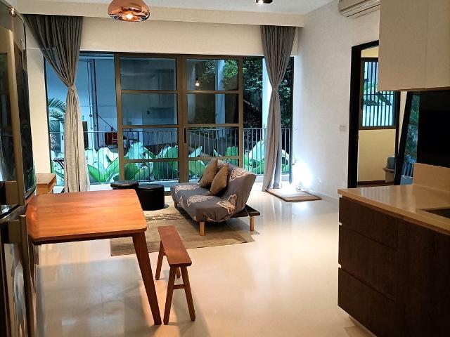 E Maison D13, Apartment