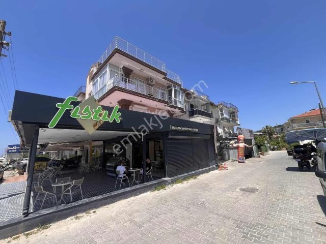 Çeşme Marina'ya Yürüyüş Mesafesinde 2+1 Daire