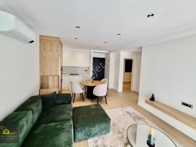 Çeşme Marinaya Yürüyüş Mesafesinde Asansörlü 2+1 Sıfır Daire