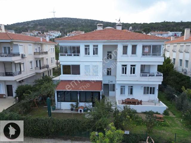 Çeşme Marina'ya 100 Metre Mesafede Satılık 3+1 Daire