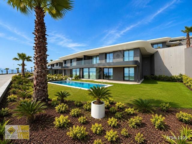 Çeşme Ayasaranda NOA TERRACE'da Denize Sıfır Müstakil Villa