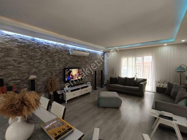 Çeşme Alaçatı Göbenede Satılık Dubleks Villa