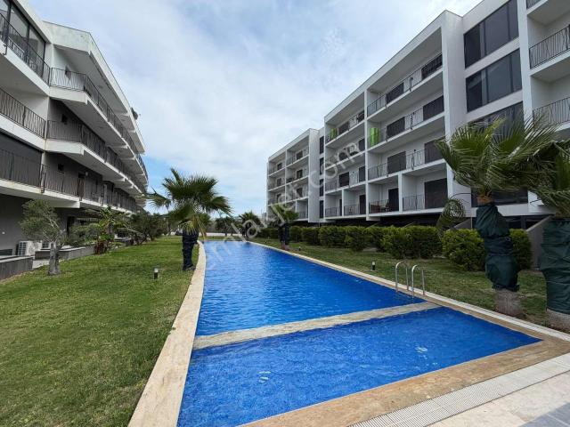 Çeşme Dalyan Da Deniz Manzaralı 2+1 Eşyalı Yazlık