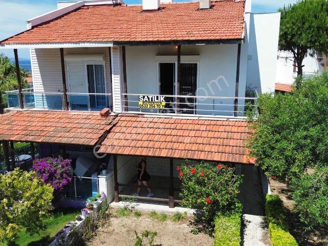 Çeşme Dalyan İzip Sitesi 3+1 Teraslı Satılık Villa