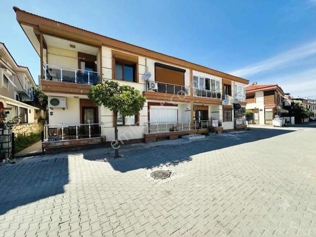 Çeşme Dalyanköy'de Satılık 2+1 Marinaya Çok Yakın Daire