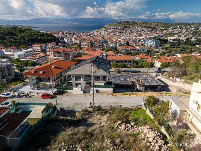 ÇEŞME İNÖNÜ MAHALLESİN'DE 650 m DENİZ MANZARALI SATILIK ARSA