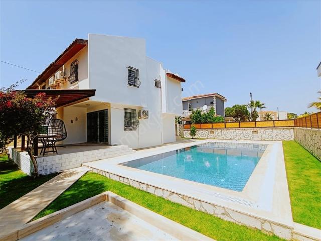 Çeşme Ilıca Oteller Bölgesinde Müstakil Havuzlu Kiralık