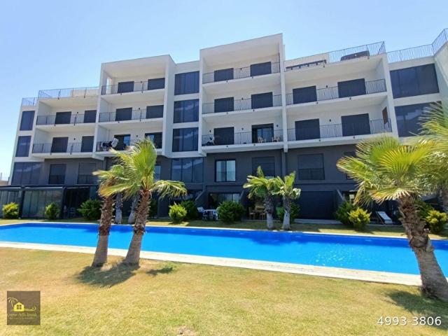ÇEŞME'DE BAHÇELİ RESİDENCE DUBLEX 2+1 DAİRE