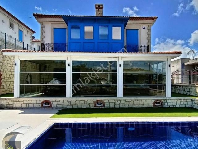 Çeşmede Fırsat Satılık Müstakil Villa