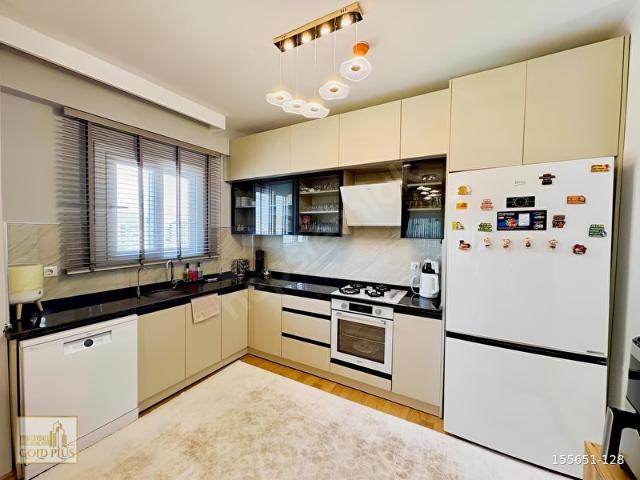 ÇEŞMELİDE DENİZE YAKIN 2+1 LÜX DAİRE