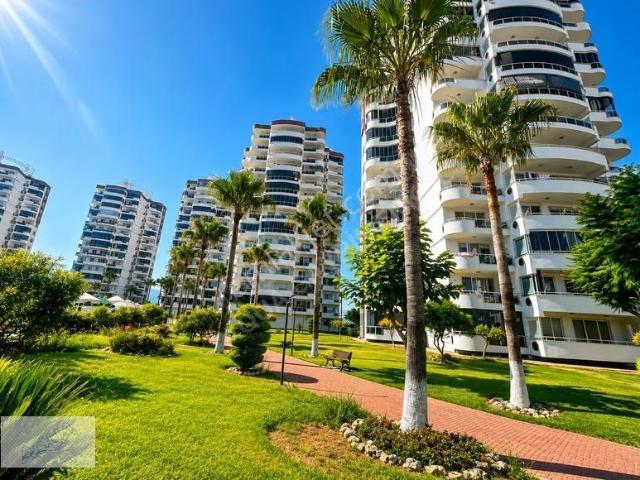 Çeşmeli Liparis Sun Cıty'de Full Eşyalı Satılık 1+1