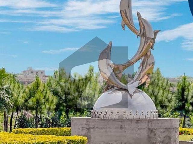 E Block 5 Kanal Fully Furnished Corner Farmhouse For Sale In Gulberg Greens