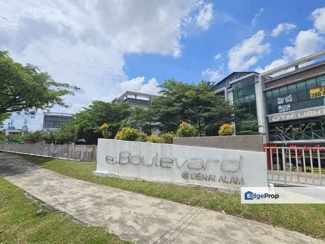 E Boulevard, Denai Alam