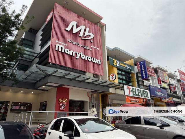 E Boulevard, Denai Alam