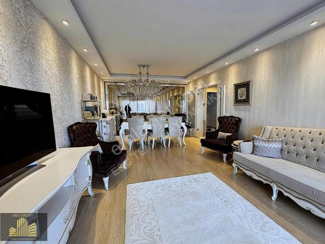 E&c,tema İstanbu 1 De Satılık 3+1 157 M2 Boşş Teslim Daire