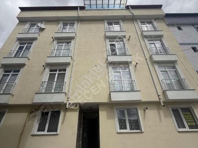 Çeçen Emlak'tan Mevlana Cami Yanında Kiralık 2+1 Daire