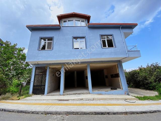 E.g.a Gayrimenkul Öceli Caddesi Üzeri Kiralık İşyeri !