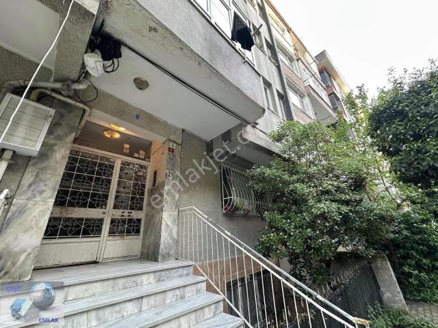 Çeşit Emlak Haznedar Mah De 1+1 60m2 Satılık Yüksek Giriş Daire