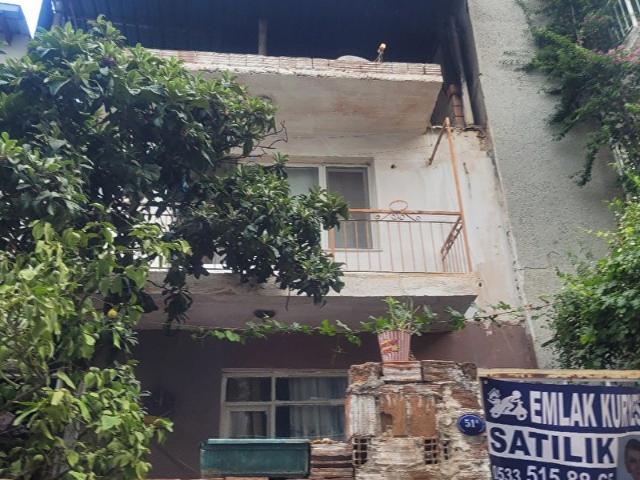Eşrefpaşa yaghanelerde 542sk satilik mustakil ev