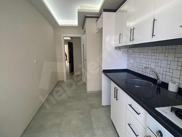 EŞREFPAŞA ZAFERTEPE DE KİRALIK ASANSÖRLÜ DOĞALGAZLI DAİRE 2+1