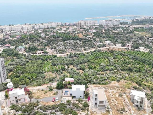 Eşsiz Deniz Manzaralı Tırtarda 4+1 Özel Havuzlu Dubleks Villa