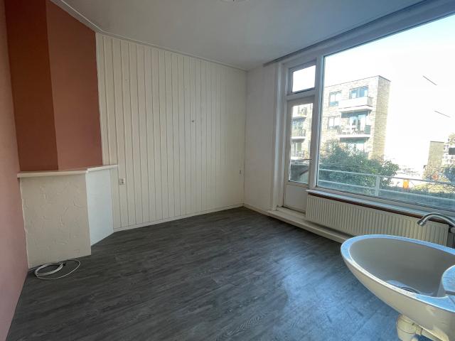 E. Thomassen a Thuessinklaan – Kamer in Groningen