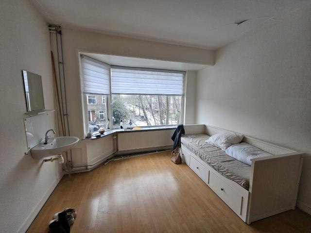 E. Thomassen a Thuessinklaan k1 – Kamer in Groningen