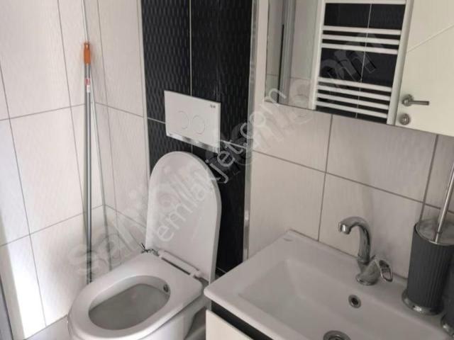 Eşyalı Yüksek Kiracılı Pelitköy Tranvay Önünde Satılık 2+1daire