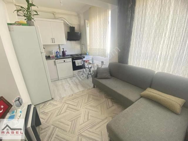 Eşyalı Deniz Tarafında Kiralık 1+1 Daire
