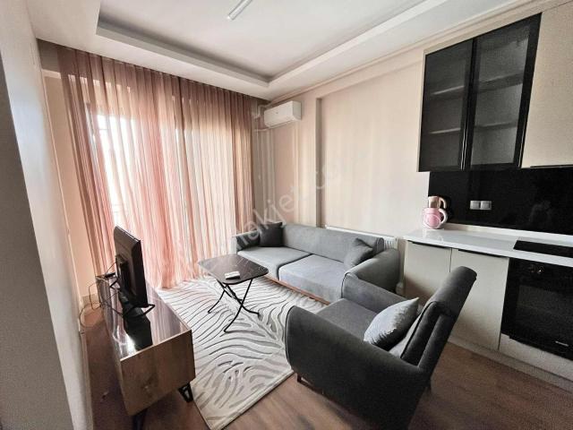Eşyalı İskanlı Kat Mülkiyetli Lüks 1+1 Denize Yakın Daire