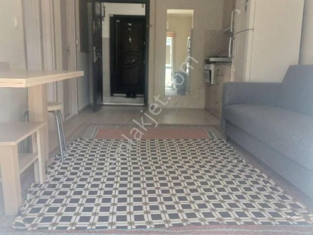 Eşyali Kiralık 1+1 2 Kat Daıre