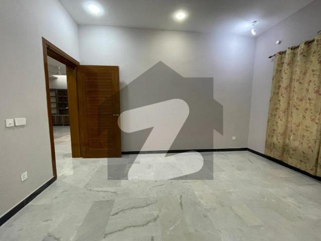 E 11/3 50*90 Triple Storey House For Sale MPCHS Islamabad Garden