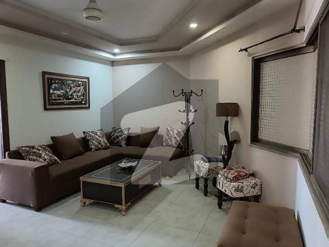 E 11/4 Qurtaba Heights 2 Bedroom Apartment For Sale In Family Building