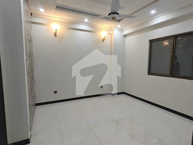 E 11 Madina Tower Brand New Flat 6th Floor