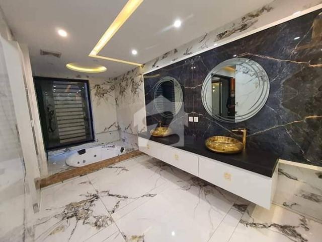 E 11 Northern Step Triple Storey House Very Prime Location And Luxury House For Sale