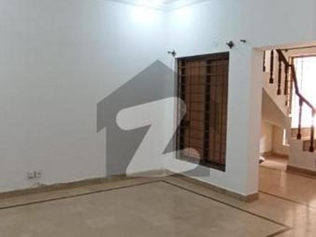 E 11 Out Class Location Full House For Rent E 11