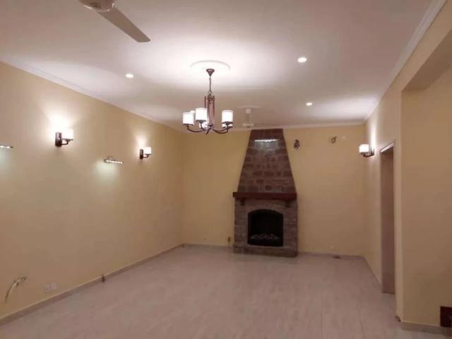 E 11 Beautiful ground portion available 3bed with driving for rent Islamabad E 11 ID 10281