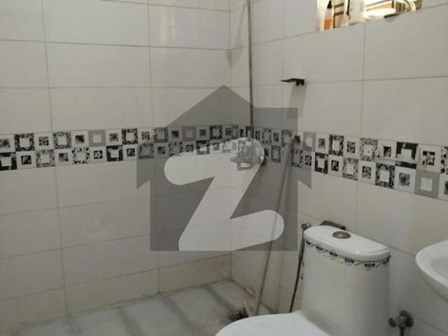 E 11 Excellent 8 Marla Full House 4 Beds etc For Rent E 11