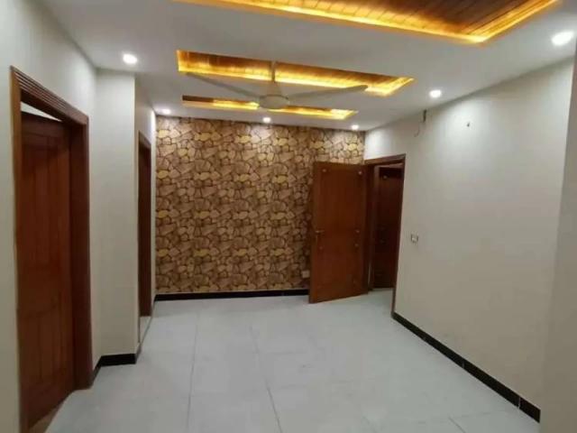 E 11 flat 1bed 1 bath tvl kitchen for rent Islamabad E 11 ID 31074