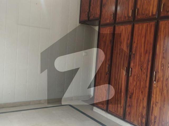E 11 3060 Full House 6 Bedroom with Extra Land Near Market Best Location E 11