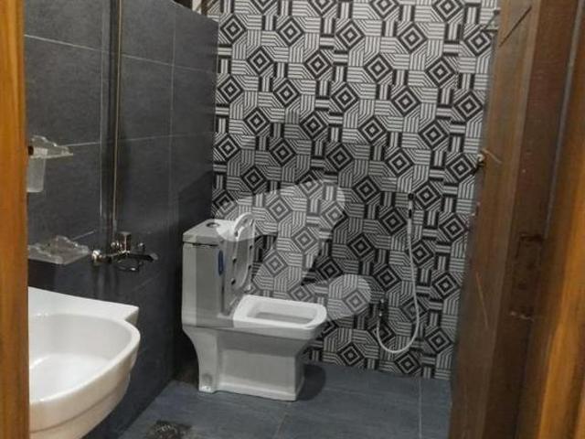E 11 8 Marla Full House Available For Rent E 11
