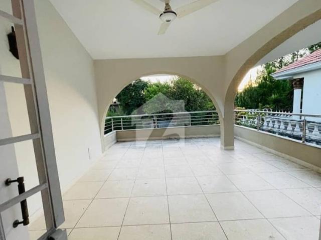 E 7 House For Sale Investor Price