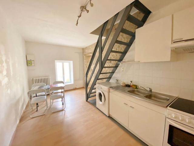 ECOUCHE Appartement F3 meublé