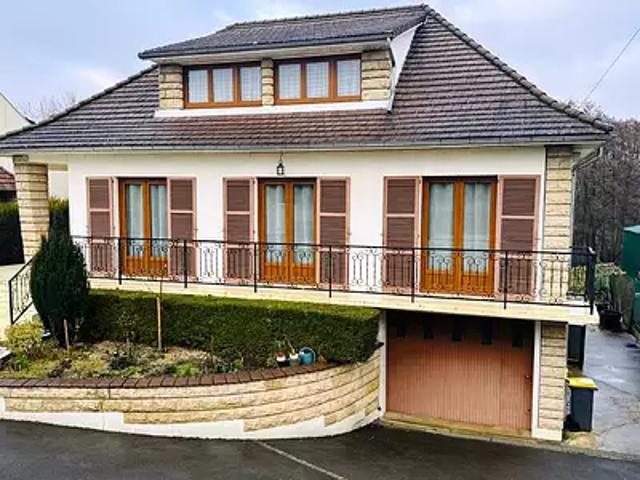 Ecouen 95440 Achat / Vente maison 8 pièces t8 au dernier étage