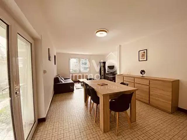 Ecouflant 49000 Location maison 4 pièces t4 au dernier étage