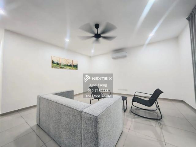 Eco Botanic 2 Storey Cluster House For Rent